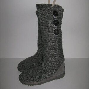 Ugg Australia Classic Cardy boots with buttons Grey knit Size 7